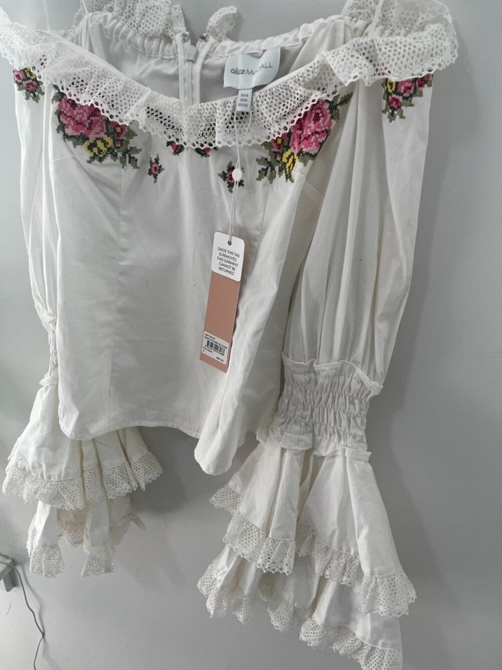 NEW Alice McCall Bon Voyage Floral Embroidered Bell Sleeve Blouse Size 4 - Picture 2 of 10